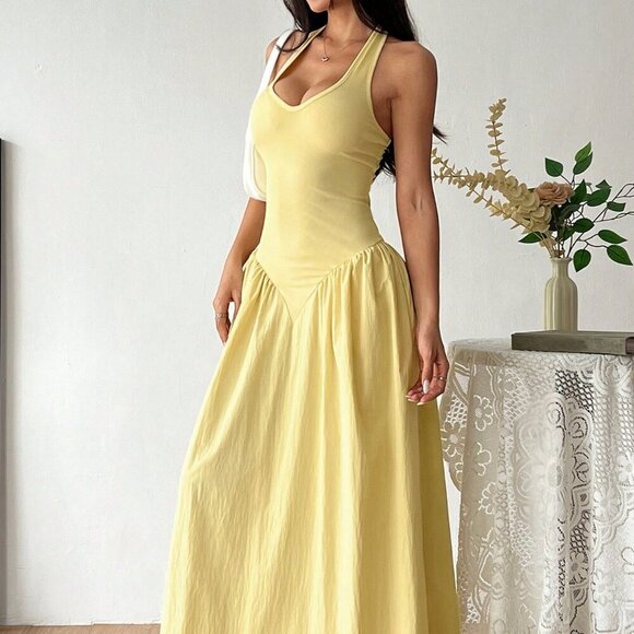 Yellow Casual Women's French Deep V-Neck Backless Tie Waist Pleated Maxi Dress - Picture 3 of 5